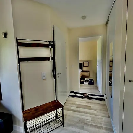 Apartment Hilldy Thiais